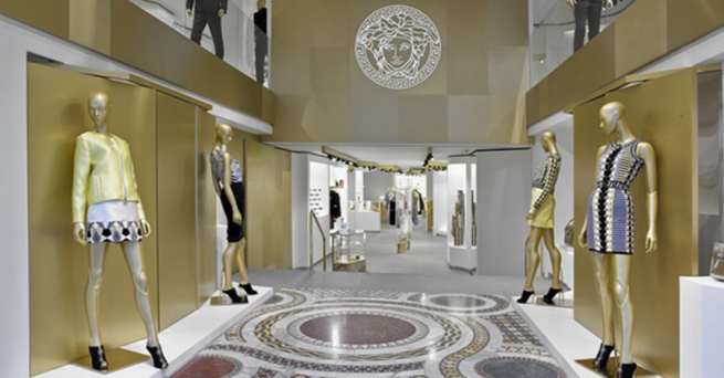 Versace хочет заинтересовать инвесторов модой