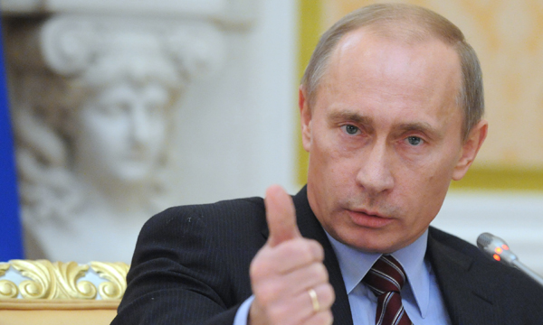 Путин одобрил введение налога с продаж