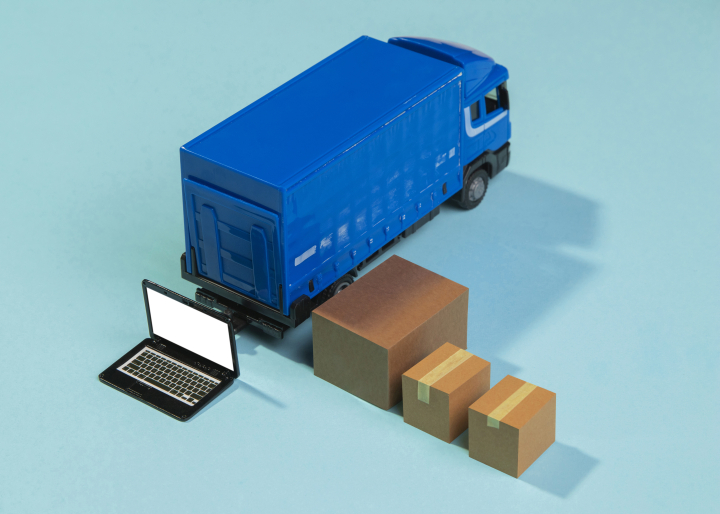 Т-Бизнес: спрос на &laquo;белую&raquo; логистику вырос на 40%