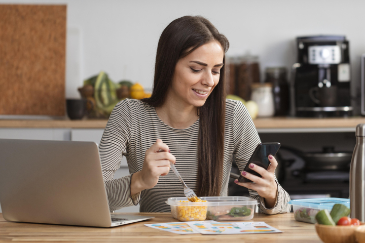 «Магнит» начал продажи готовой еды от «Азбуки вкуса» «Магнит» начал продажи готовой еды от «Азбуки вкуса»