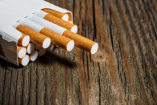 Законодатели – бизнесу: работа против нелегальных сигарет усилится