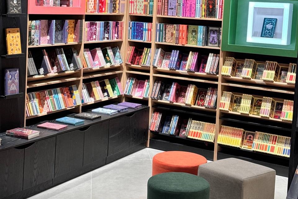 &laquo;Читай-город&raquo; открыл в Симферополе первый магазин в новом концепте (ФОТО)