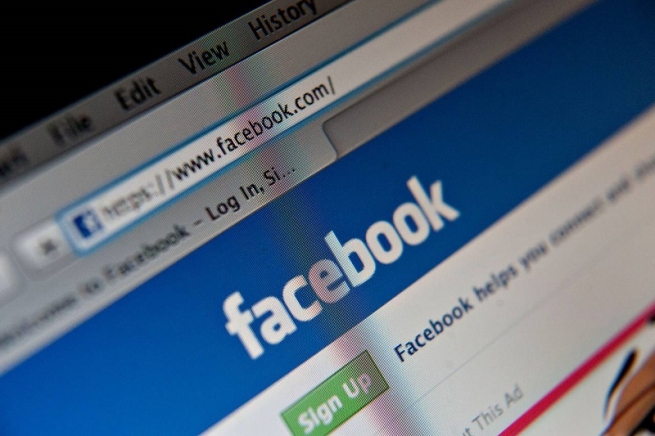 Facebook хочет потеснить eBay