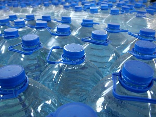 Российская Газета: Госрегистрацию бутилированной воды заменит декларирование