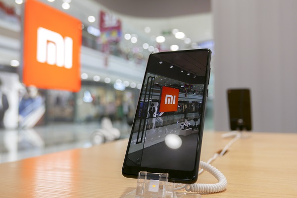Российская таможня задержала поставки Xiaomi на 340 млн рублей