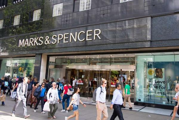 Marks & Spencer превратит верхние этажи своих магазинов в офисы и апартаменты