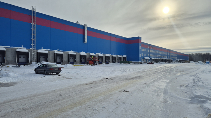 Ozon запустил крупный фулфилмент-центр в Нижнем Новгороде Ozon запустил крупный фулфилмент-центр в Нижнем Новгороде