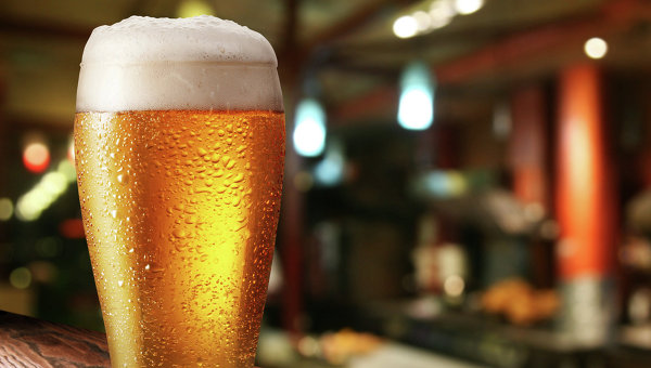 В Британии снова снизили налог на виски и пиво
