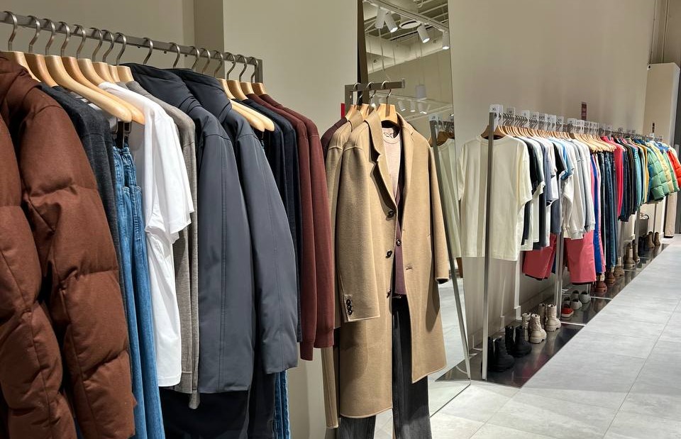 12 STOREEZ развивает присутствие в аутлет-формате (ФОТО)