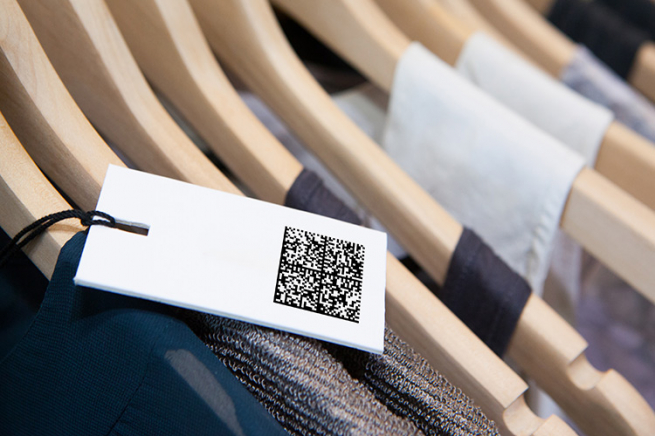 В новый год с новым кодом: как магазину одежды и текстиля подготовиться к маркировке