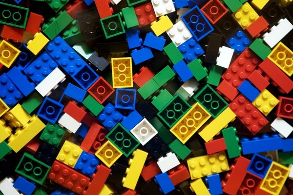 Lego и Tencent планируют создание не опастной онлайн-среды