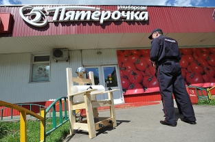 Х5 заявила о намерении отказаться от охранников в магазинах после ряда конфликтов