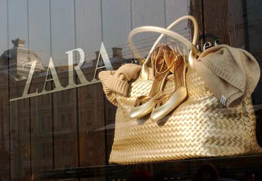 Владелец Zara замедлил экспансию в России до рекордных минимумов