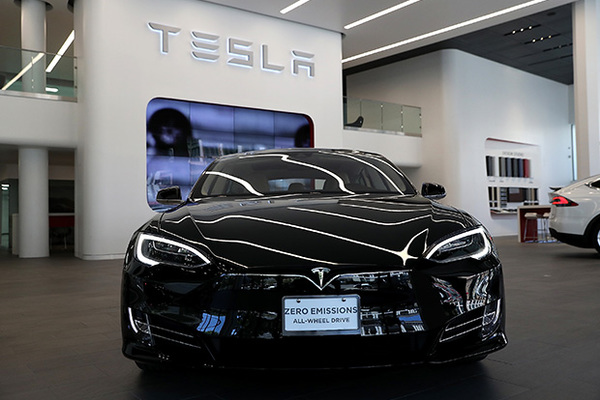 Стал известен второй крупнейший индивидуальный инвестор Tesla