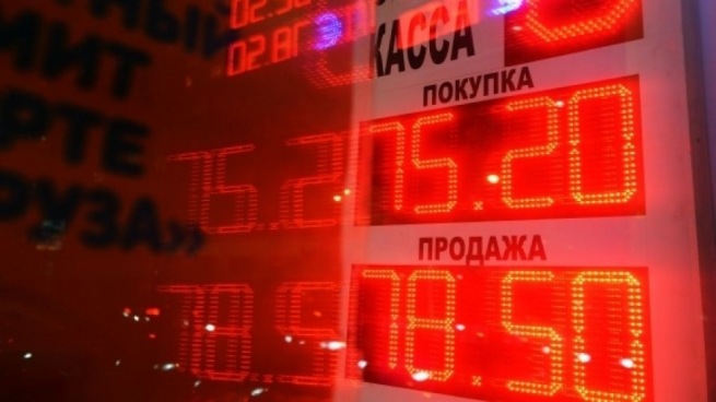 Рост доллара помог россиянам покупать больше