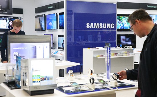 Samsung может поднять цены на товары на 10% из-за обвала рубля 