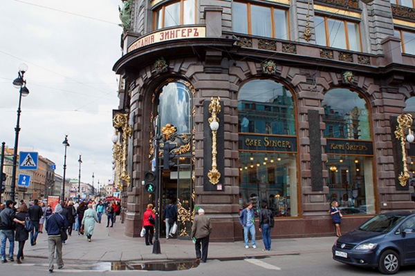 Рынок люксовых товаров в Санкт-Петербурге активно растет за счет туристов
