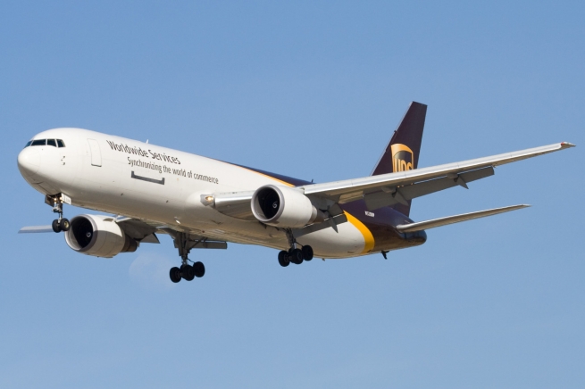 Amazon арендовал 20 самолетов для развития собственной службы доставки