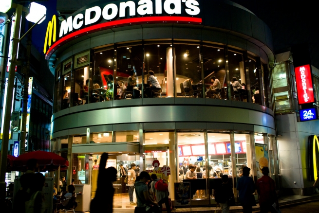 McDonald's ожидает реструктуризация