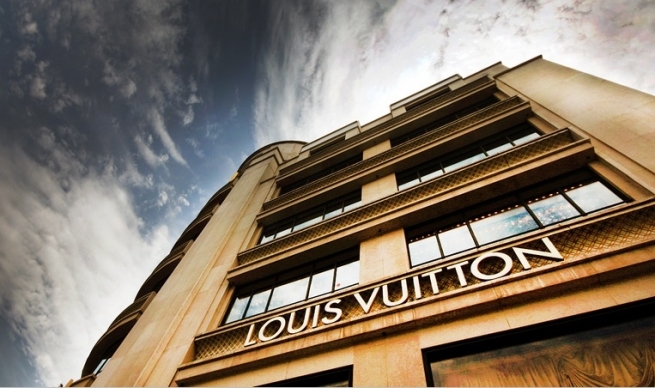 Падение люкса в Китае не помешало Louis Vuitton увеличить выручку