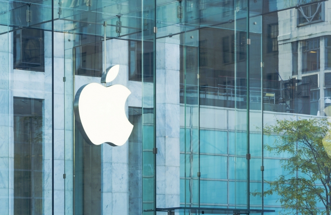 Компания Apple побила исторический рекорд капитализации Компания Apple побила исторический рекорд капитализации