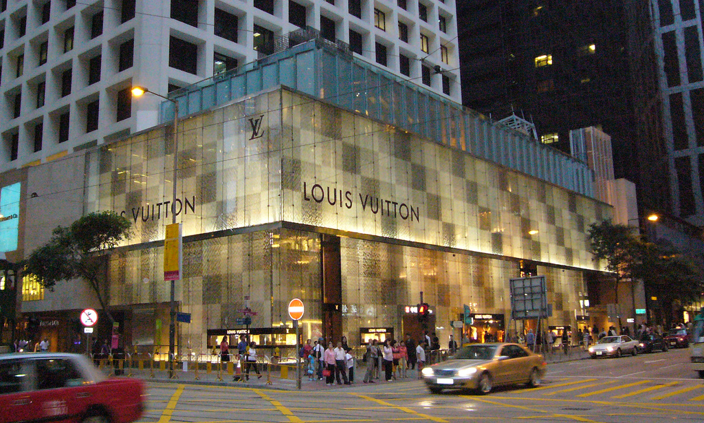 Louis_Vuitton_The_Landmark_Hong_Kong.jpg