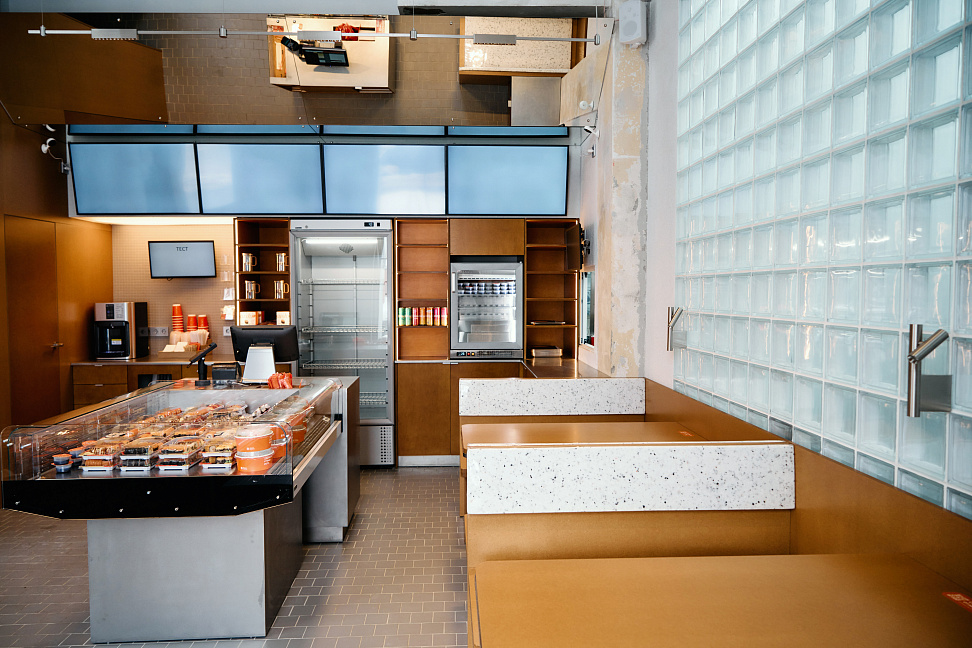 Первый полноформатный ресторан «Много лосося» открылся в центре Москвы (ФОТО)