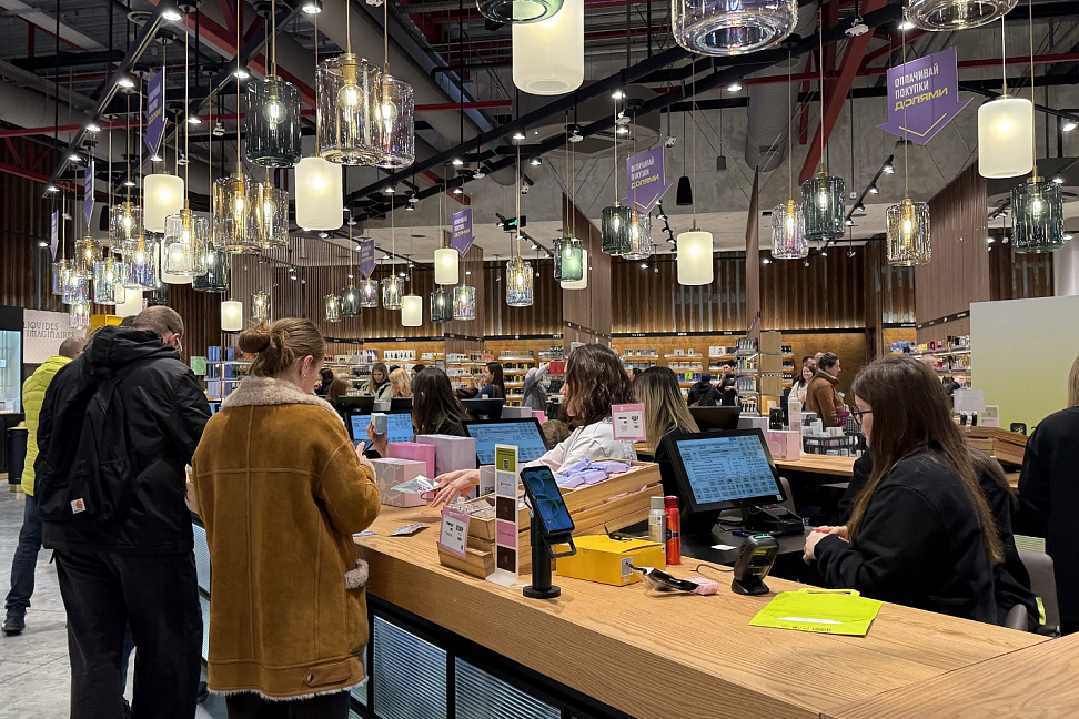 Новый магазин &laquo;Золотое Яблоко&raquo; открылся в МЕГЕ Белая Дача (ФОТО)