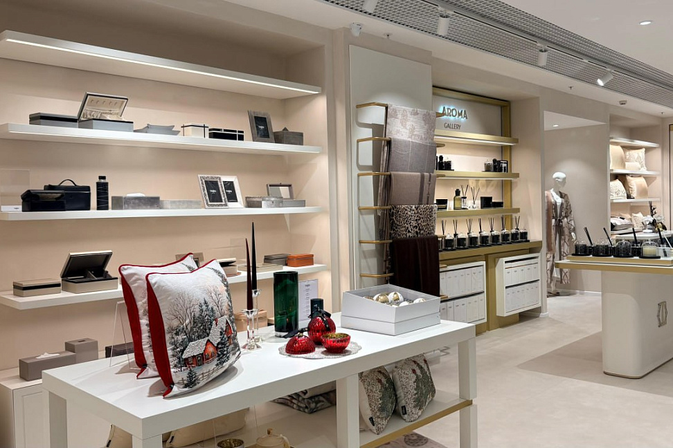 Togas открыл самый большой магазин в Петербурге (ФОТО)