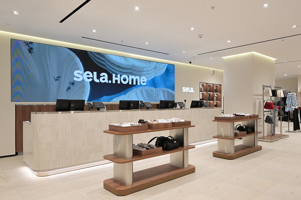 SELA открыла первый магазин нового формата (ФОТО)