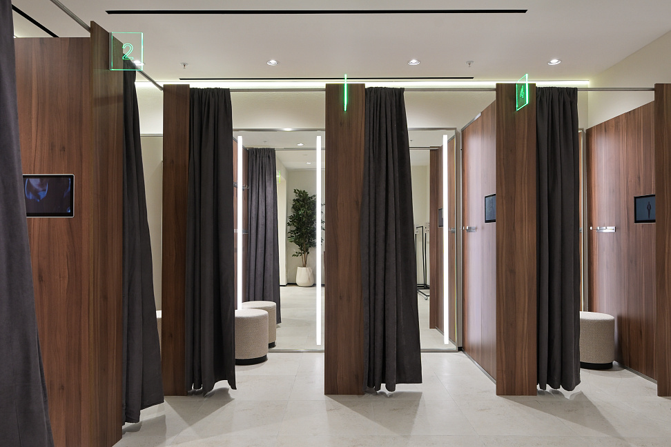 SELA открыла первый магазин нового формата (ФОТО)