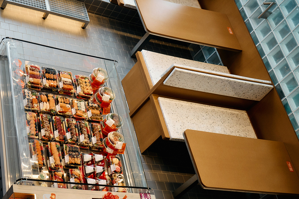 Первый полноформатный ресторан «Много лосося» открылся в центре Москвы (ФОТО)