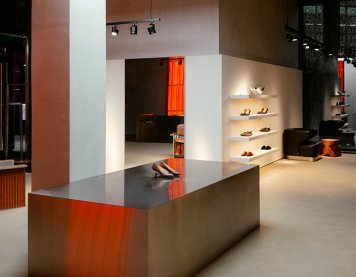 Walk of Shame открыл флагманский бутик в Москве | New Retail