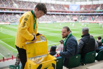 «Яндекс Еда» будет доставлять заказы на спортивные матчи