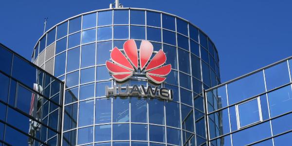 Huawei тестирует собственную операционную систему?