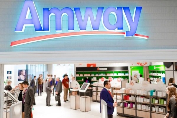 Амвэй нарастила объем продаж в России до 15,7 млрд рублей по итогам года Амвэй нарастила объем продаж в России до 15,7 млрд рублей по итогам года