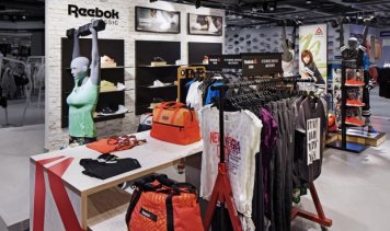 Владелец Reebok привлек управляющую компанию по операциям e-com