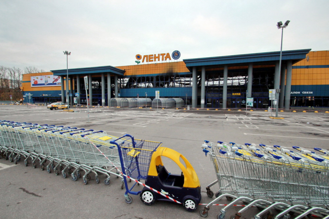 Лента до конца года откроет в Петербурге новый гипермаркет на месте сгоревшего