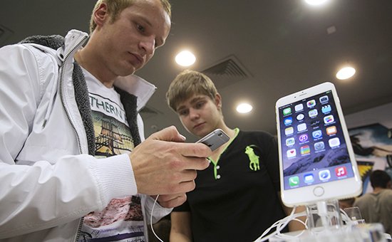 В российских магазинах снизились цены на iPhone 6 