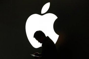 Apple временно закрыла все магазины за пределами Китая