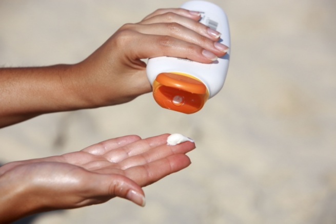 Власти Гавайев хотят ввести запрет на солнцезащитные кремы