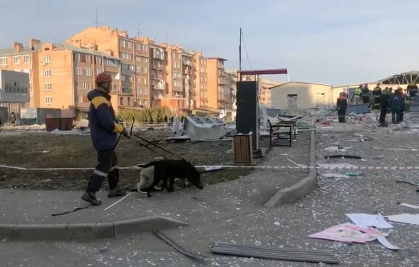 Мощный взрыв прогремел в торговом центре во Владикавказе