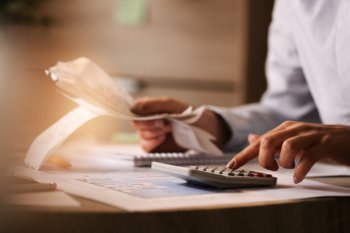 В марте доля отказов по всем розничным кредитам достигла самого высокого значения за год