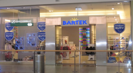 В Москве открылся первый монобрендовый магазин детской обуви Bartek