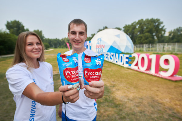 В Красноярске начали продавать мороженое с символикой Универсиады-2019 