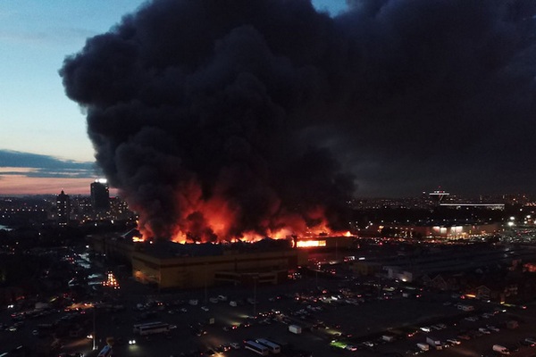 Ущерб от пожара на рынке «Синдика» оценили в 5 млрд рублей