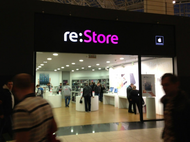 Магазины Apple re:Store вновь открылись в Москве: цены поднялись на 30%