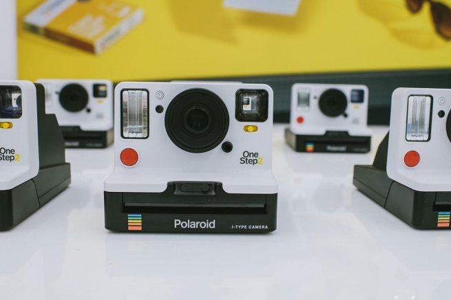 В Голландии стартовали продажи обновленного Polaroid