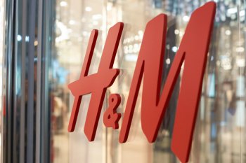 H&M рассматривает возможность запуска производства в России