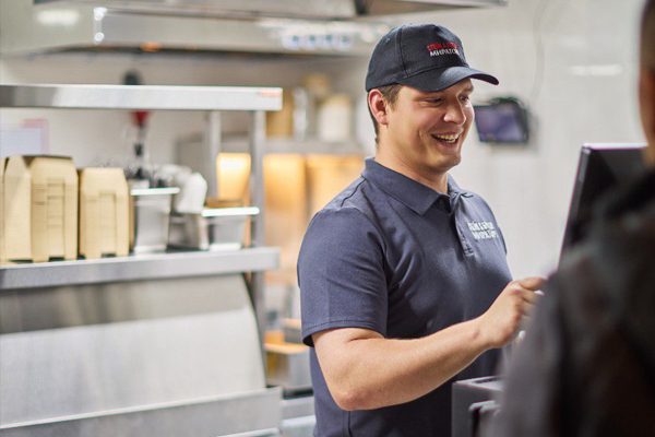 «Мираторг» открыл первую на Дальнем Востоке фирменную бургерную (ФОТО) - №3